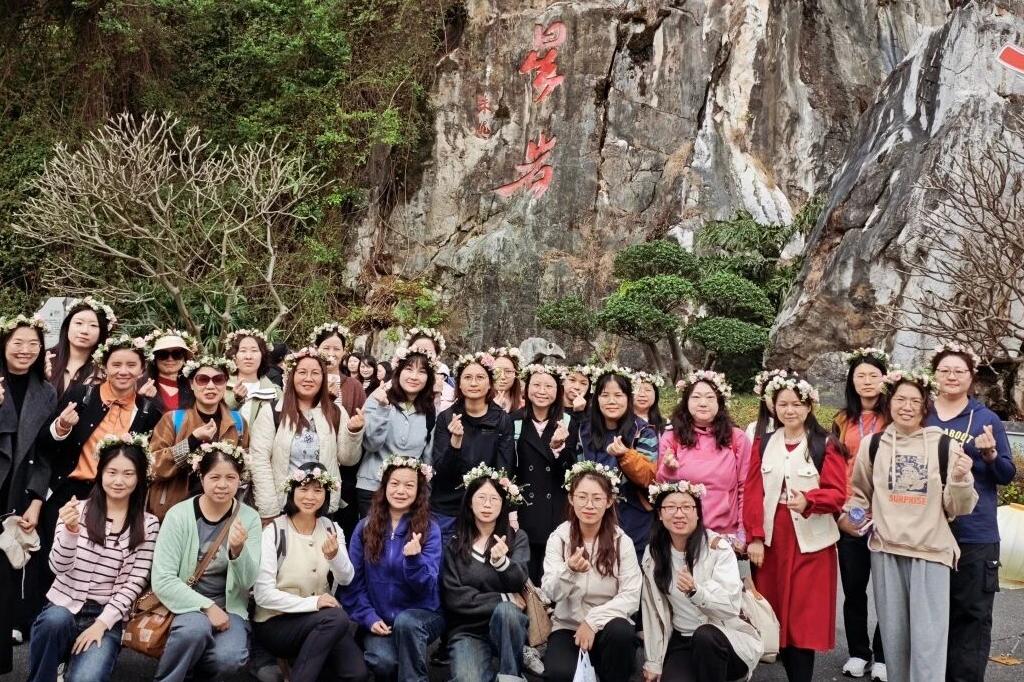 春风有信，悦“她”时光 | 南宫NG娱乐光电青春正好，自成春色