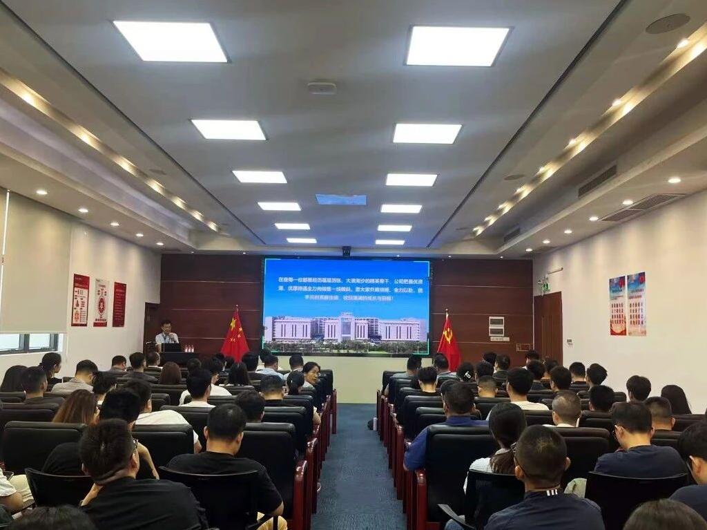 【价值First?能力焕新】买通跨界产品链路，共攀全域销售岑岭——营销铁军?南宫NG娱乐战狼星光营专题培训圆满收官