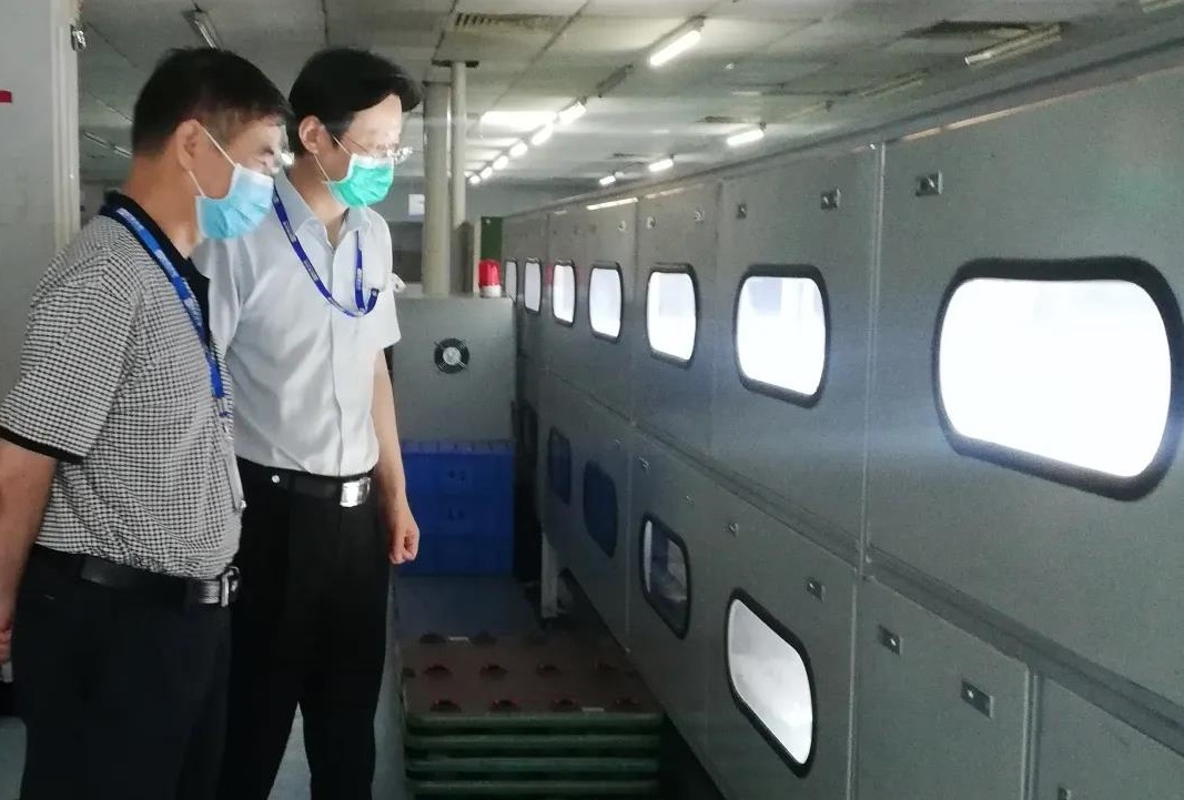 南宫NG娱乐光电党委书记王广军深入LED应用工程事业部现场调研