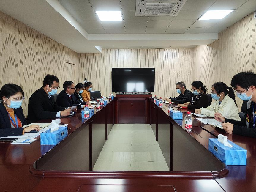 南宫NG娱乐光电党委委员、副总裁李蒲林接访着力解决员工诉求
