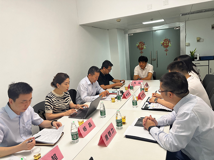 南宫NG娱乐光电党委副书记、董事、工会主席万山带队到新立公司调研