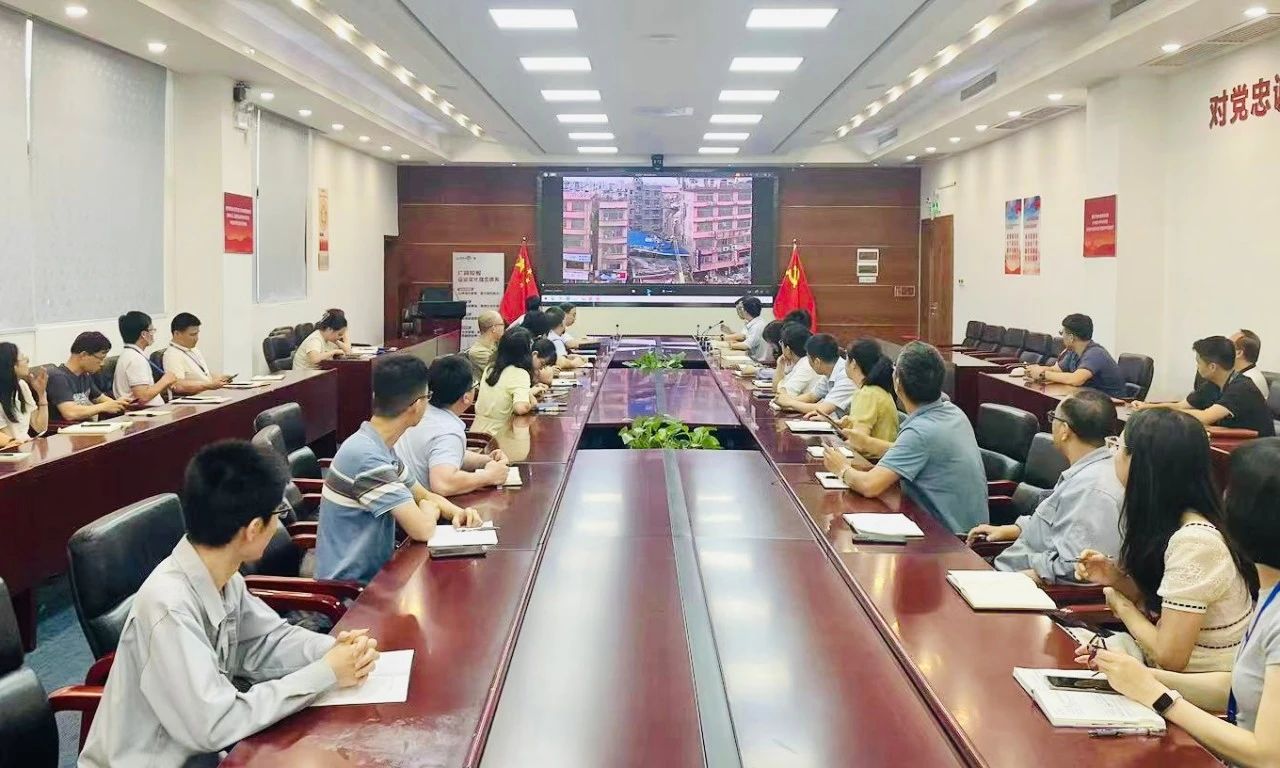 夯实应急法治基础 筑牢清静生产屏障——南宫NG娱乐光电开展应急治理普法宣传系列活动